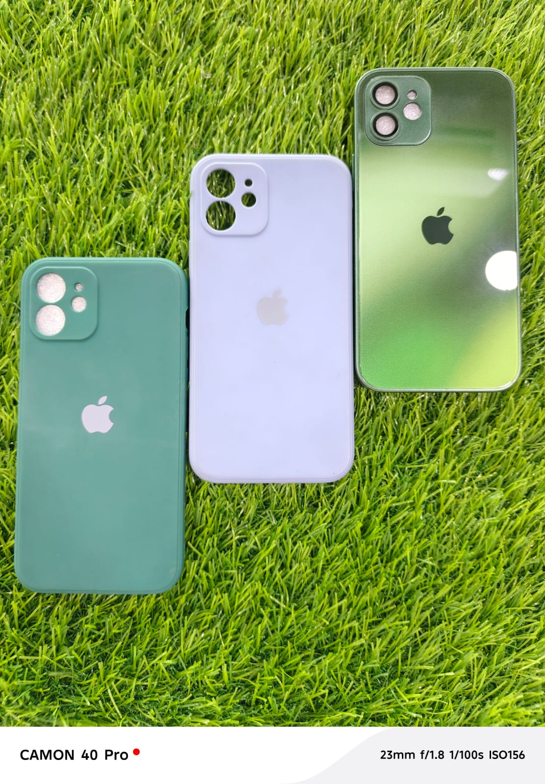Apple iPhone 12 Cover - Solid Colored